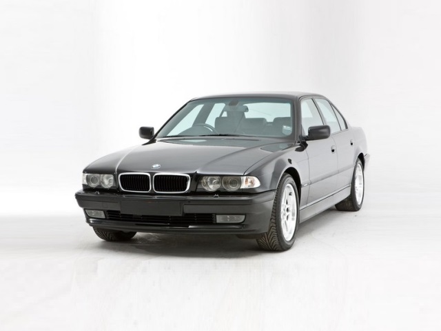 E38 1998-2001