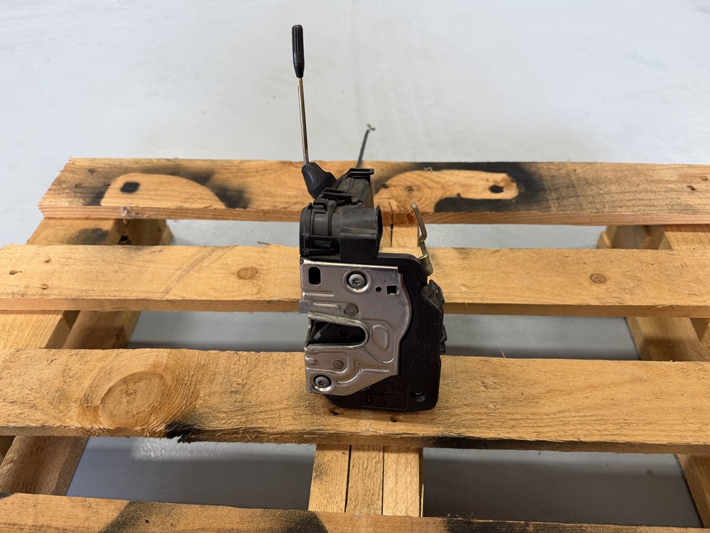 Cerradura Puerta Delante DRC Mercedes C W203
