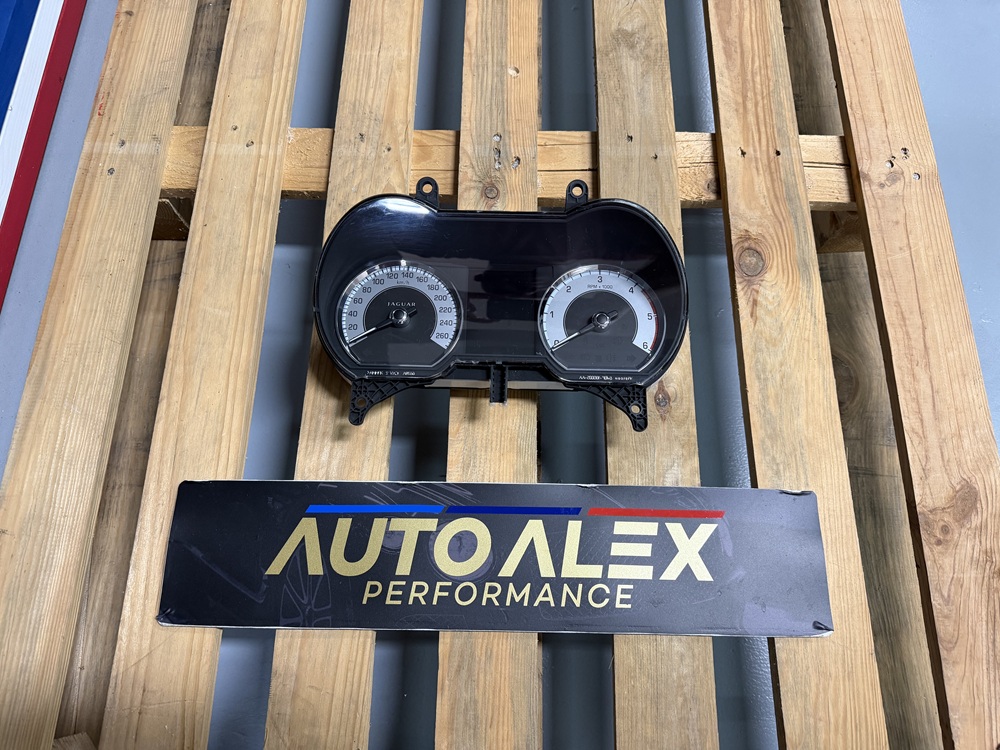 Cuadro Instrumentos Jaguar XF