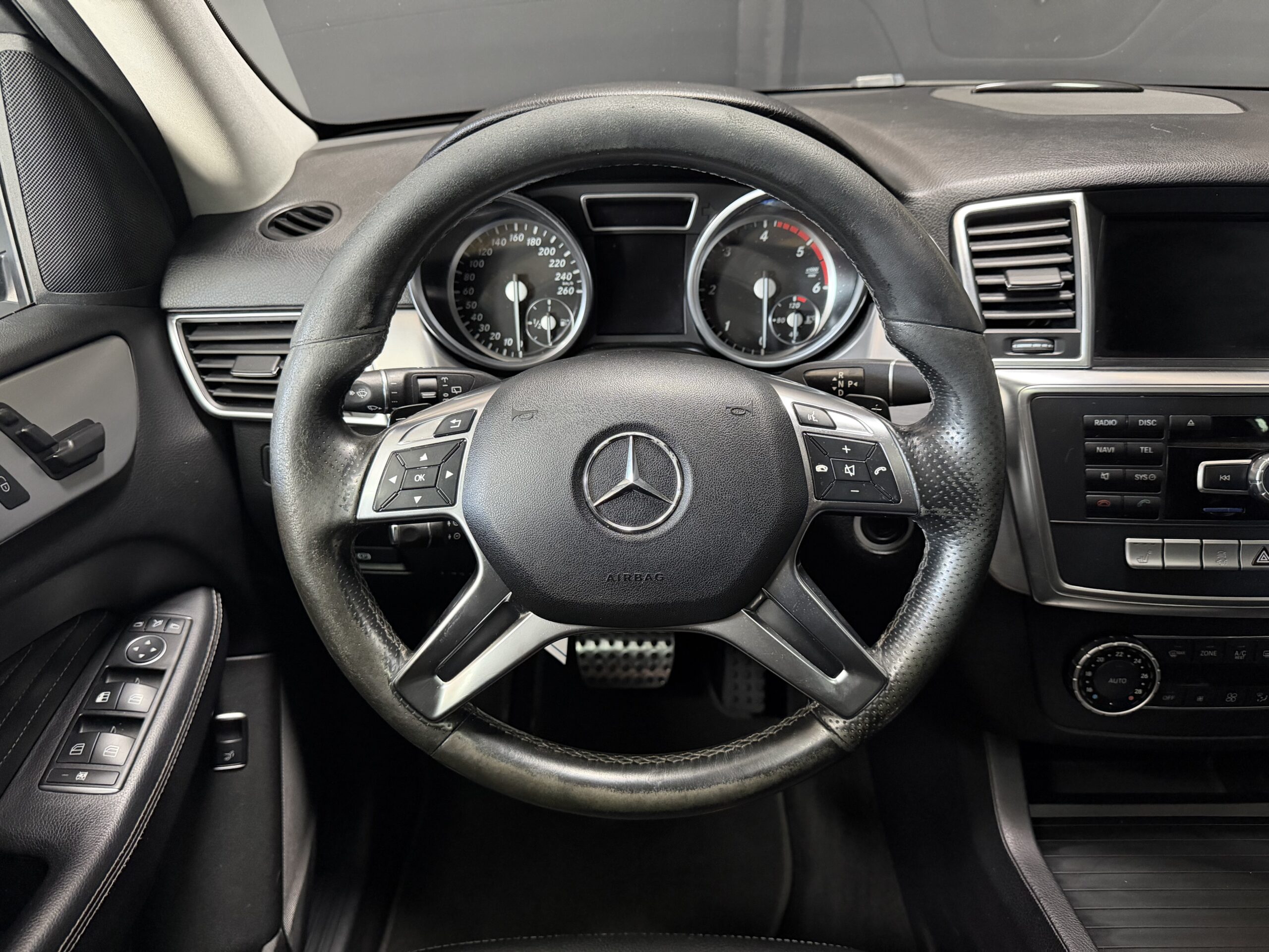 Mercedes-Benz ML 350 CDI AMG BlueTEC 4MATIC - Imagen 33