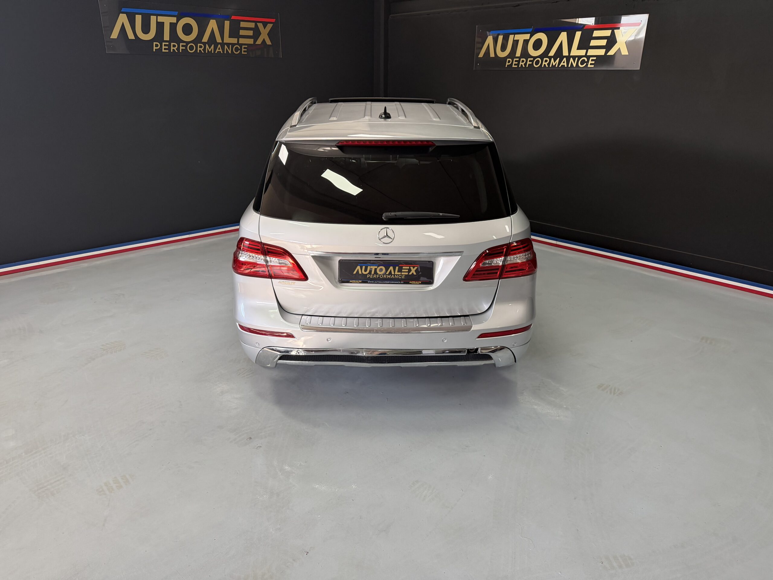 Mercedes-Benz ML 350 CDI AMG BlueTEC 4MATIC - Imagen 6
